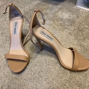 Steve Madden nude strappy heels